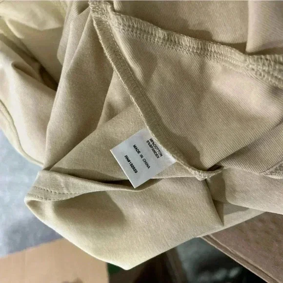 Superdown  Kayla Tee - Picture 5 of 7